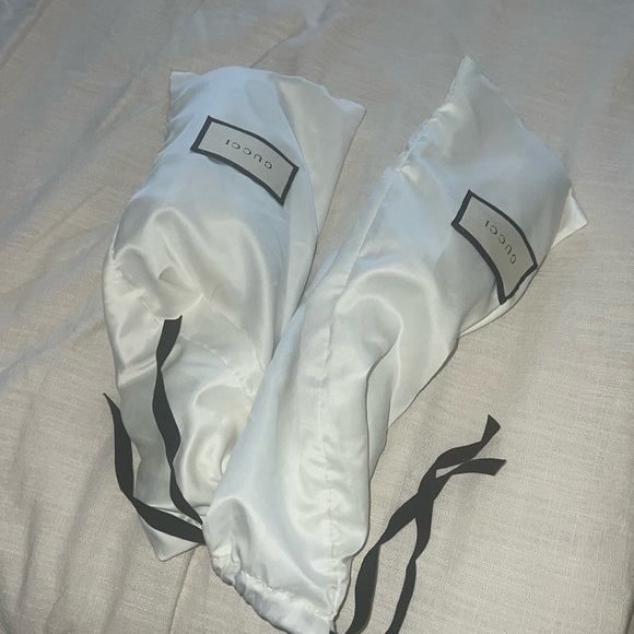 Gucci Women’s Princetown Slippers in White - Picture 3 of 4